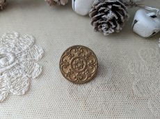 画像1: フランスアンティーク  ゴールドメタルボタン 26mm (1)