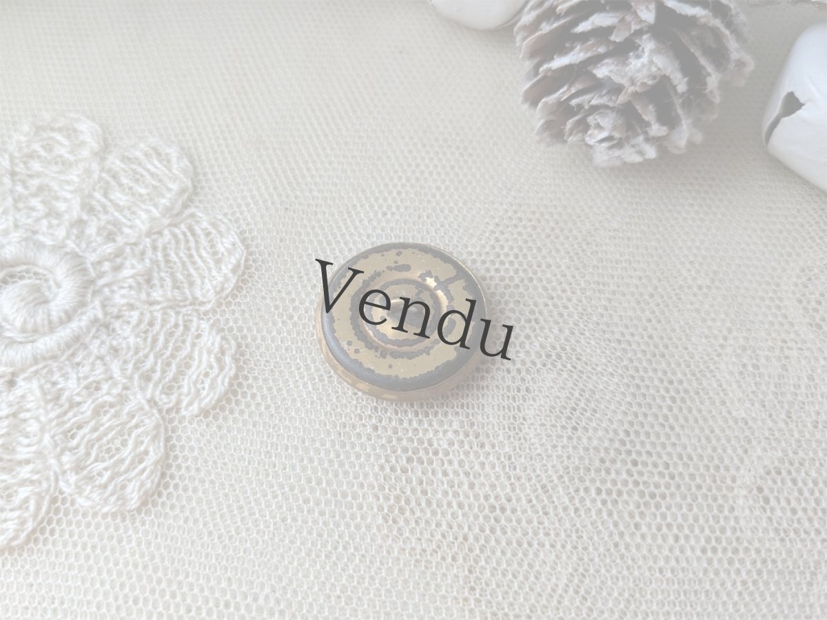 画像3: フランスヴィンテージ  ゴールドメタルボタン 貝 22mm (3)