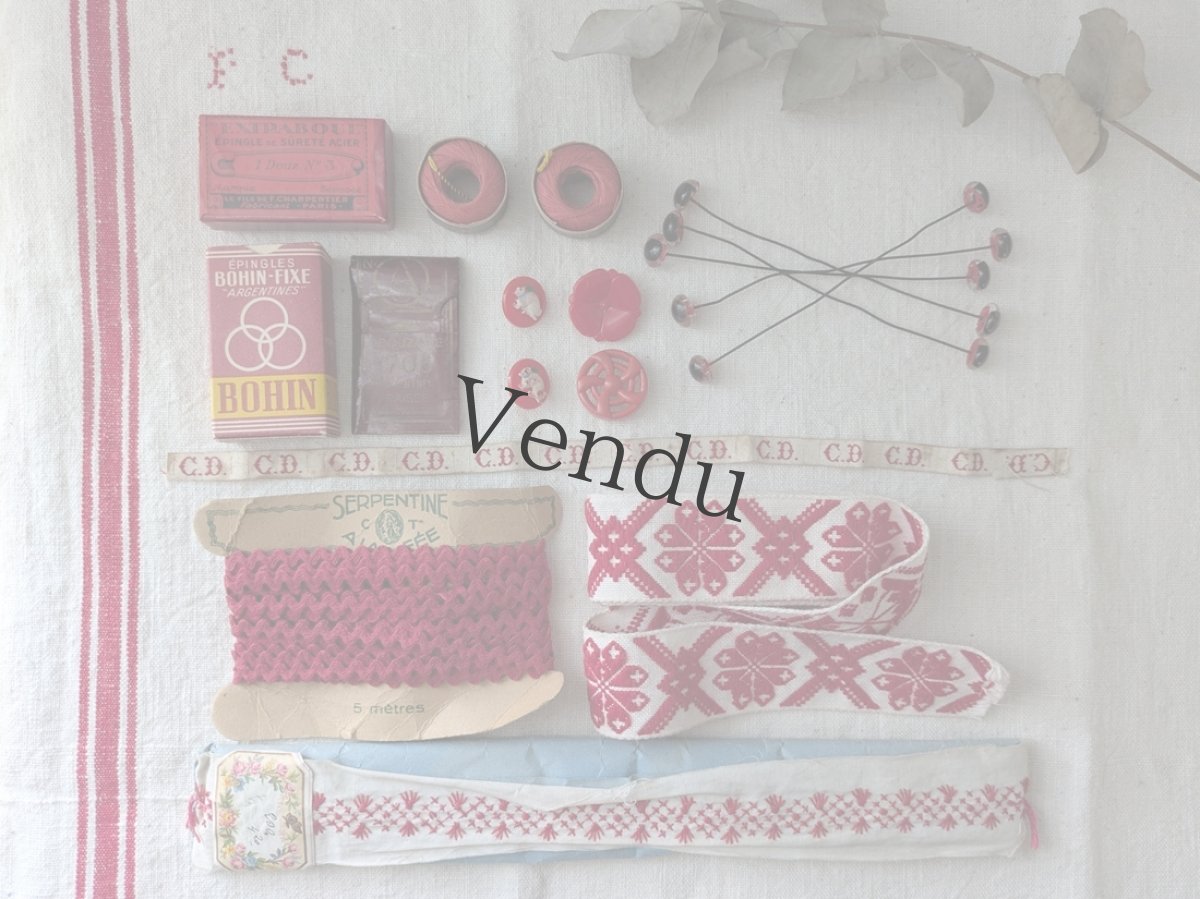 画像4: フランスヴィンテージ 刺繍リボン 100cm (4)