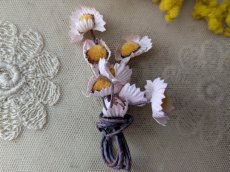 画像2: フランスヴィンテージ　小さな布花3つセット (2)