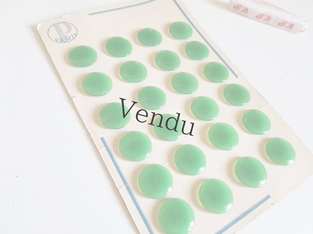 画像2: ヴィンテージ　レトロポップなボタンシート　アップルグリーン (2)