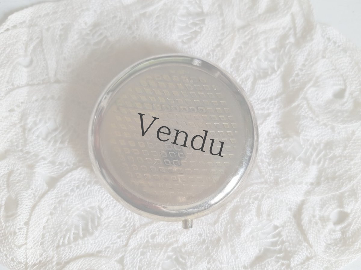 画像5: ヴィンテージ　乙女のピルケース (5)