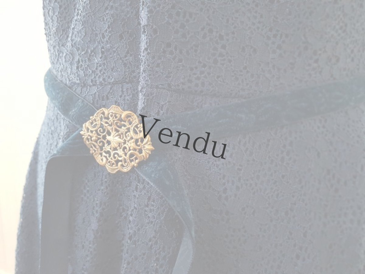 画像8: アンティーク　透かし模様のバックル (8)