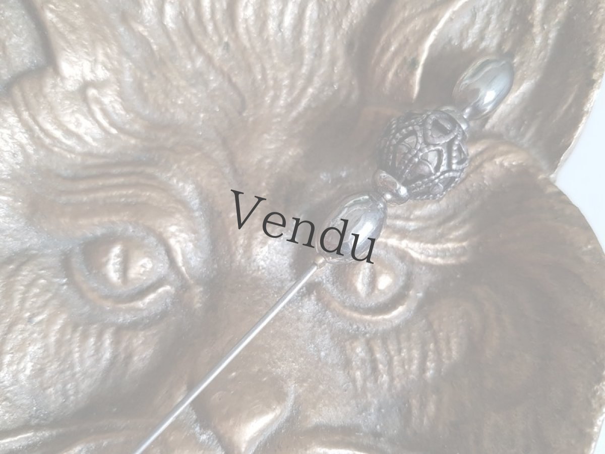 画像4: ヴィンテージ　シルバーメタルのハットピン 9.1cm (4)