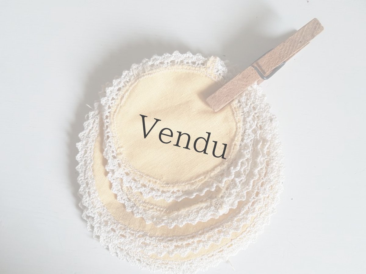 画像2: ヴィンテージ　ドイリー　ヴィンテージイエロー11枚＋木製エパングル付きセット (2)