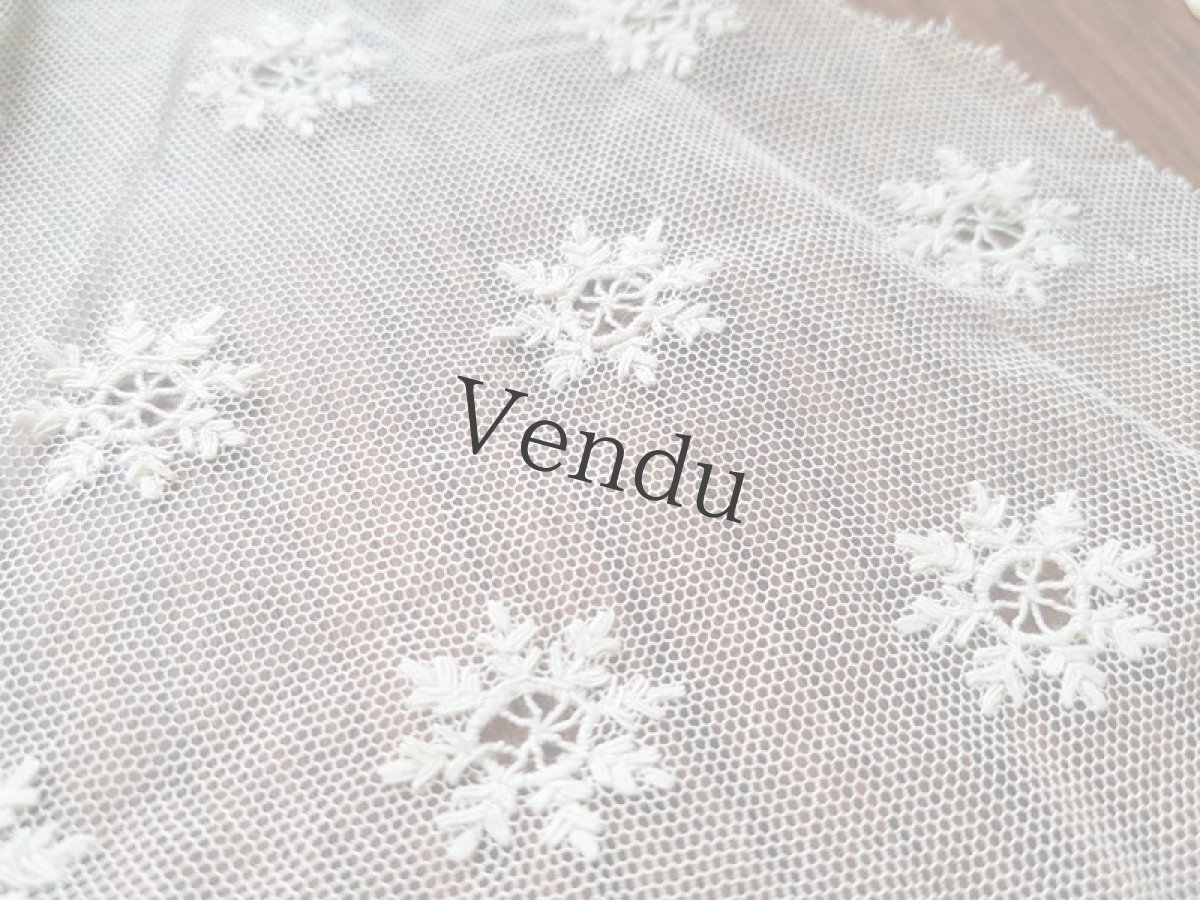 画像5: ヴィンテージ　雪の結晶チュールレース (5)