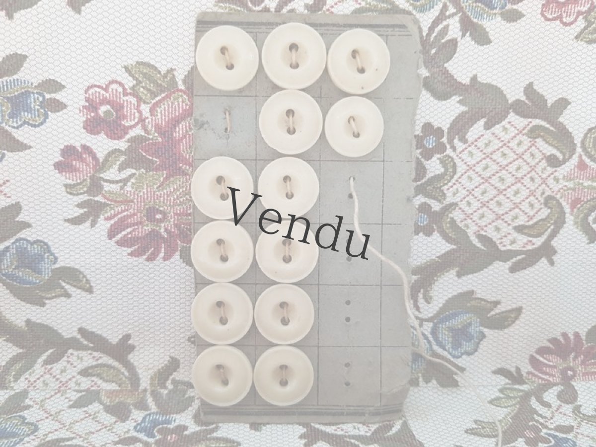 画像3: アンティーク　ミルクガラスボタンシート6mm (3)