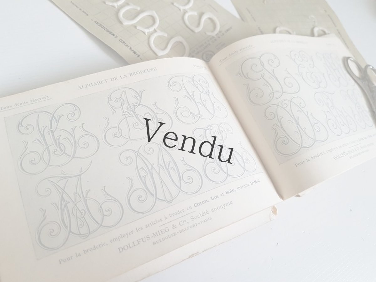 画像6: フランスアンティーク　DMC 刺繍アルファベット図案集 ALPHABET DE LA BRODEUSE (6)