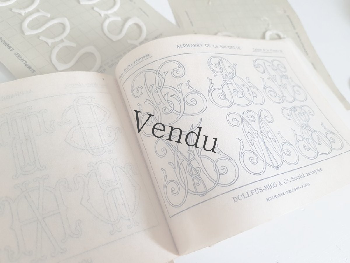 画像7: フランスアンティーク　DMC 刺繍アルファベット図案集 ALPHABET DE LA BRODEUSE (7)