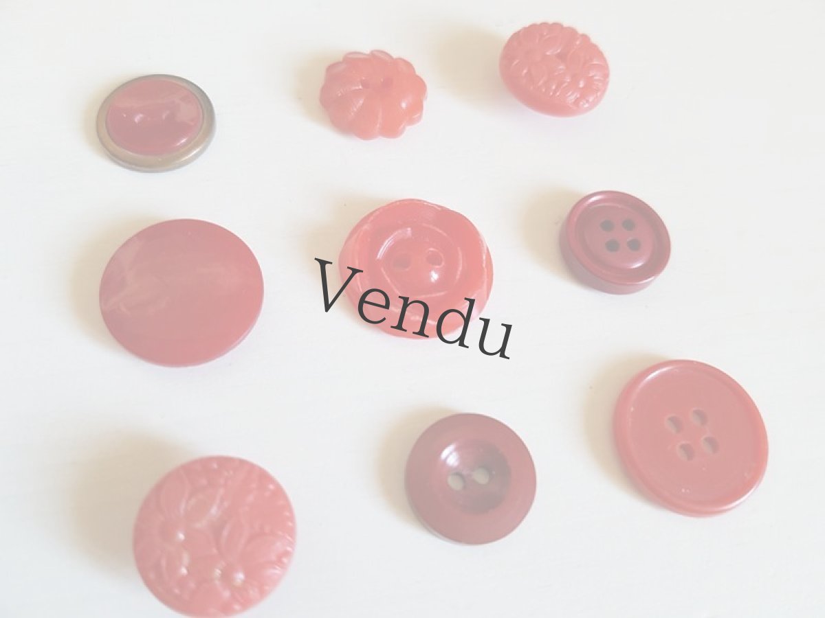 画像2: フランスヴィンテージ　赤いボタンセット (2)