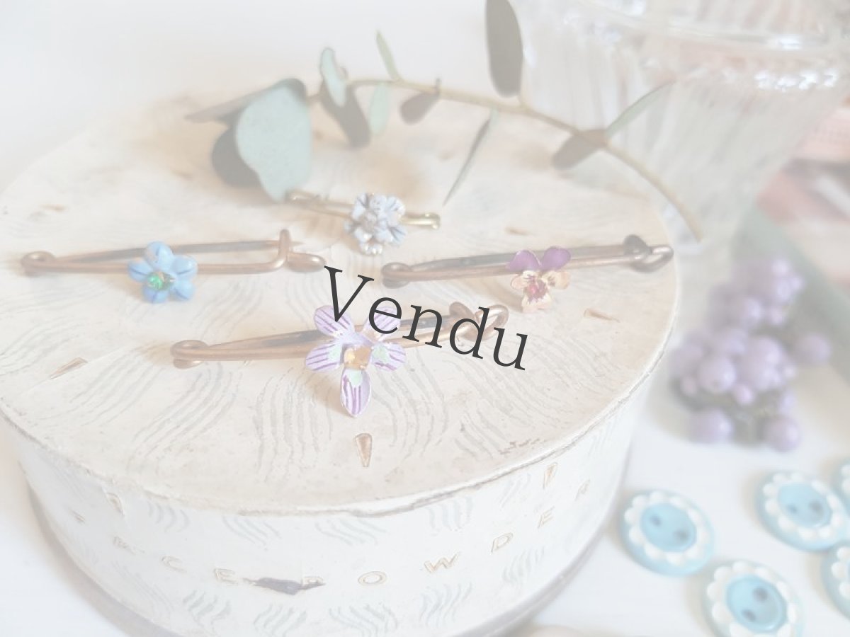 画像5: フランスアンティーク　お花のピン　グレー (5)