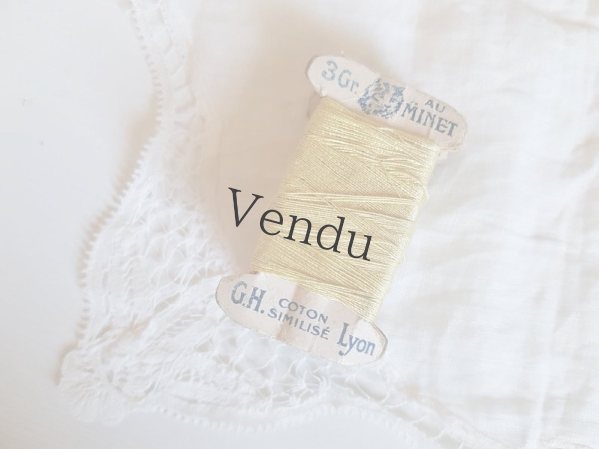 画像6: フランスヴィンテージ　ねこの立体糸巻き　ミモザ (6)