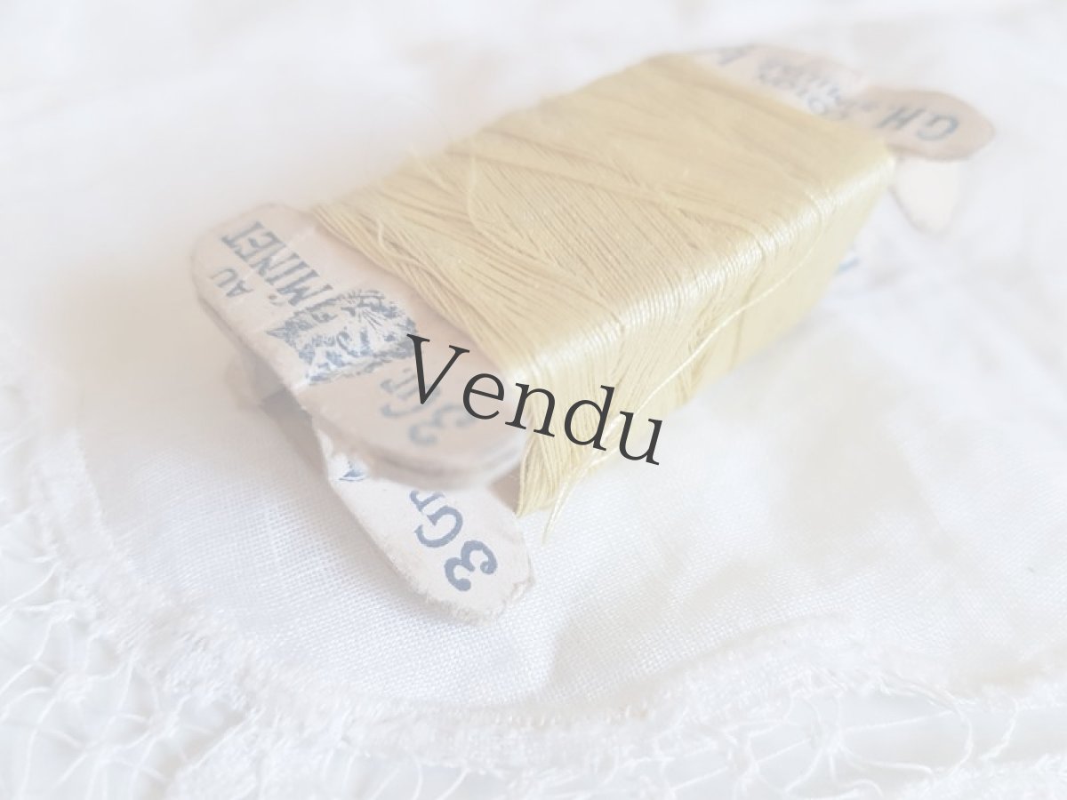 画像4: フランスヴィンテージ　ねこの立体糸巻き　ミモザ (4)