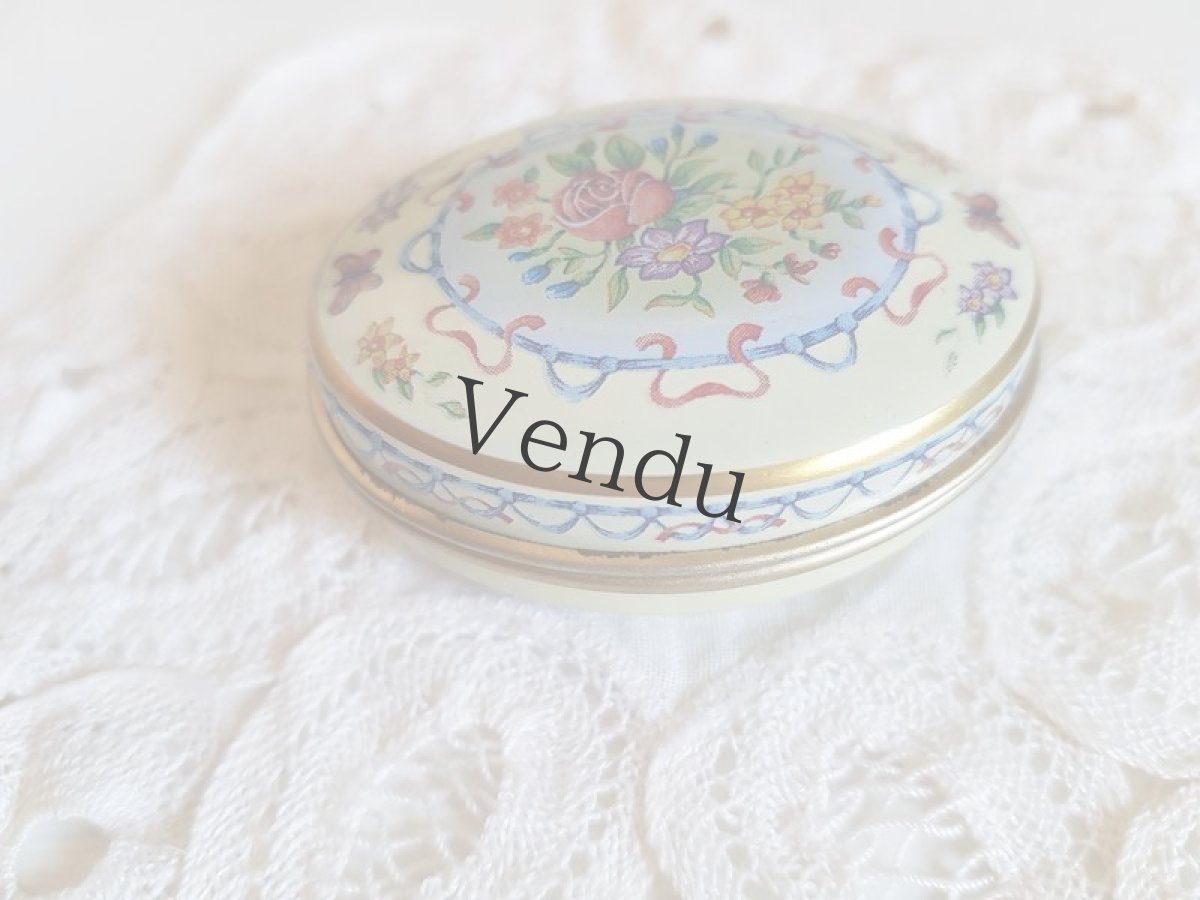 画像4: イギリスヴィンテージ　ちいさなキャンディ缶 (4)