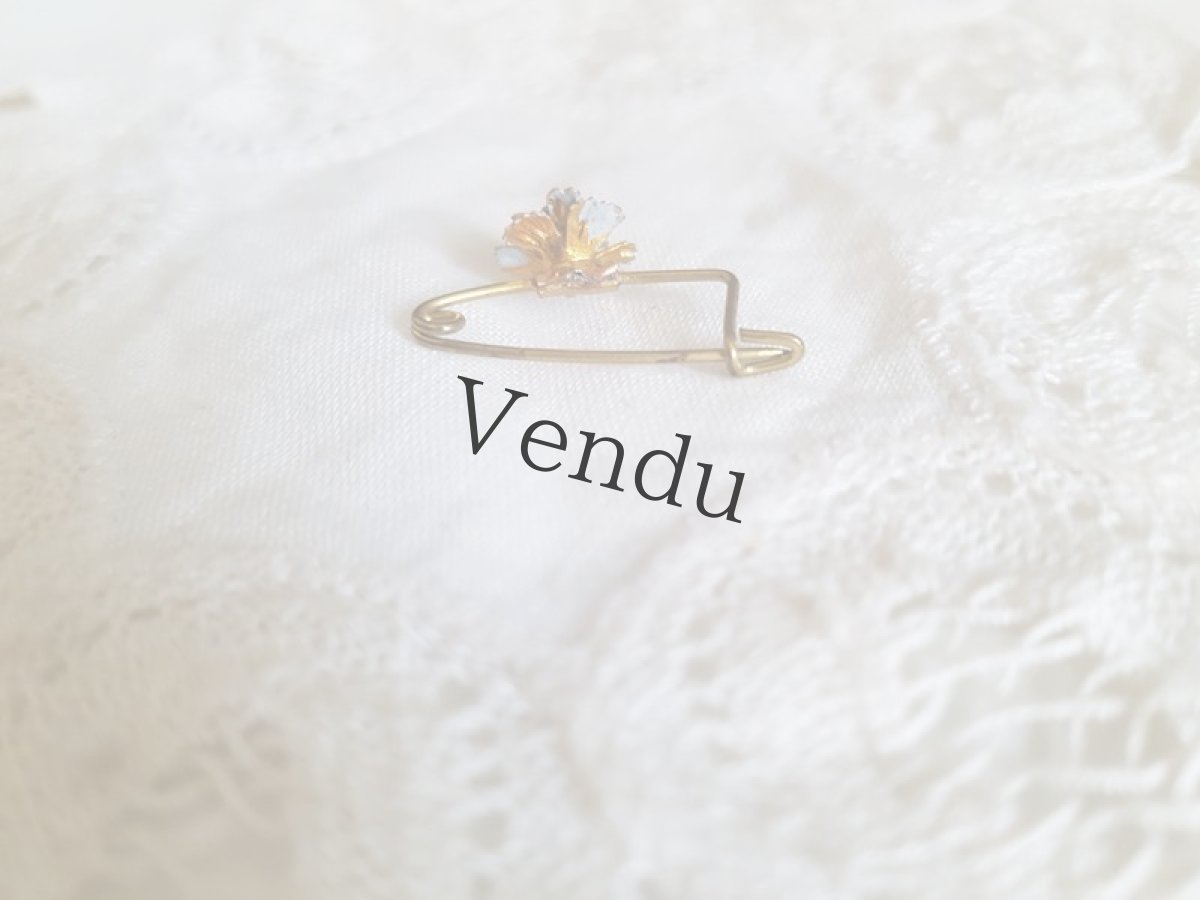 画像4: フランスアンティーク　お花のピン　グレー (4)