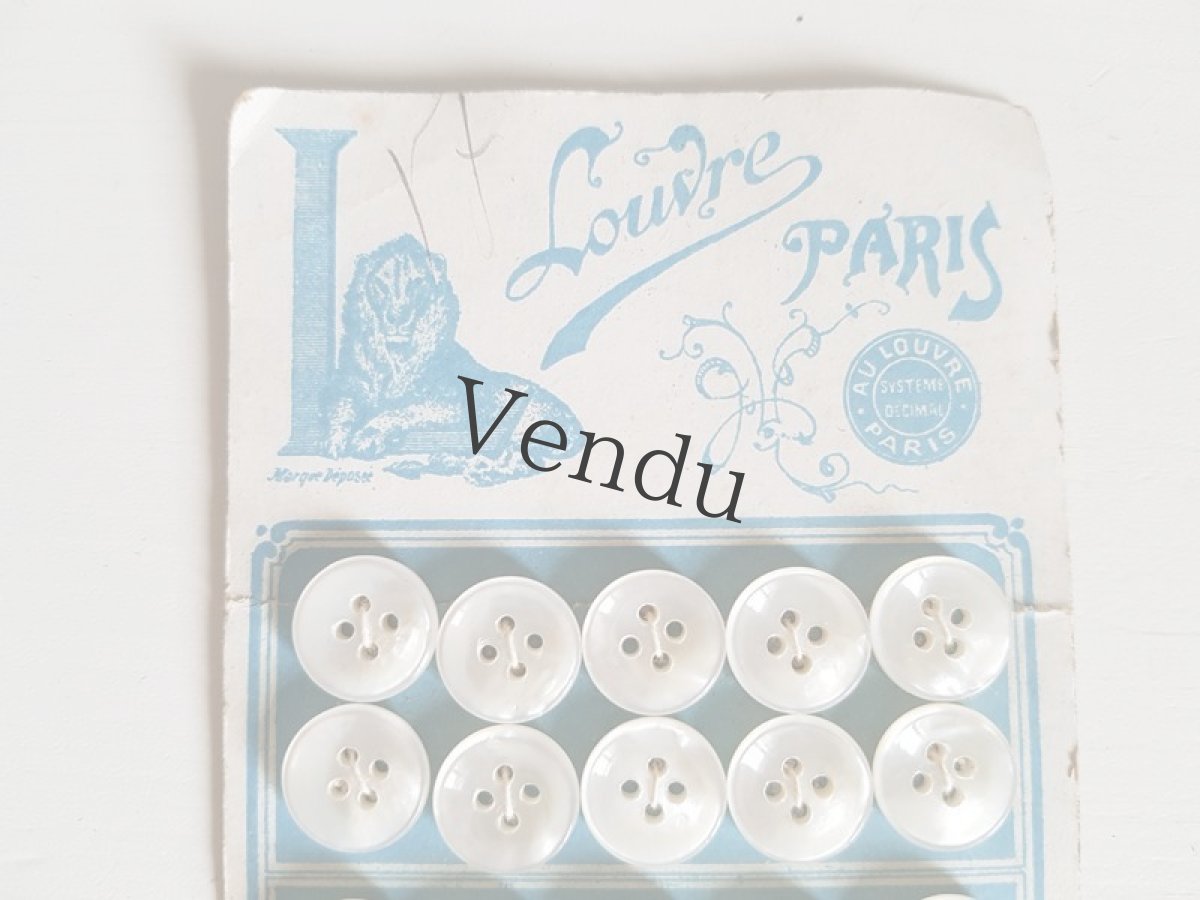 画像7: フランスアンティーク　Les Grands Magasins du Louvreのボタンシート 12mm (7)