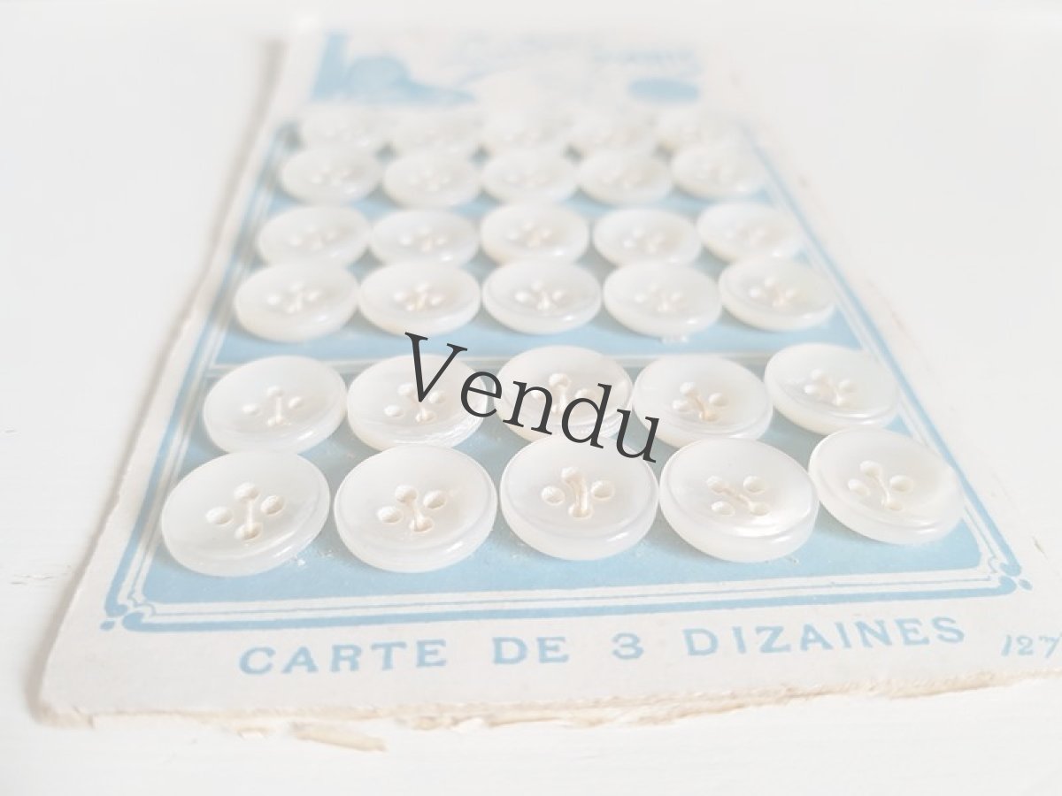 画像9: フランスアンティーク　Les Grands Magasins du Louvreのボタンシート 12mm (9)