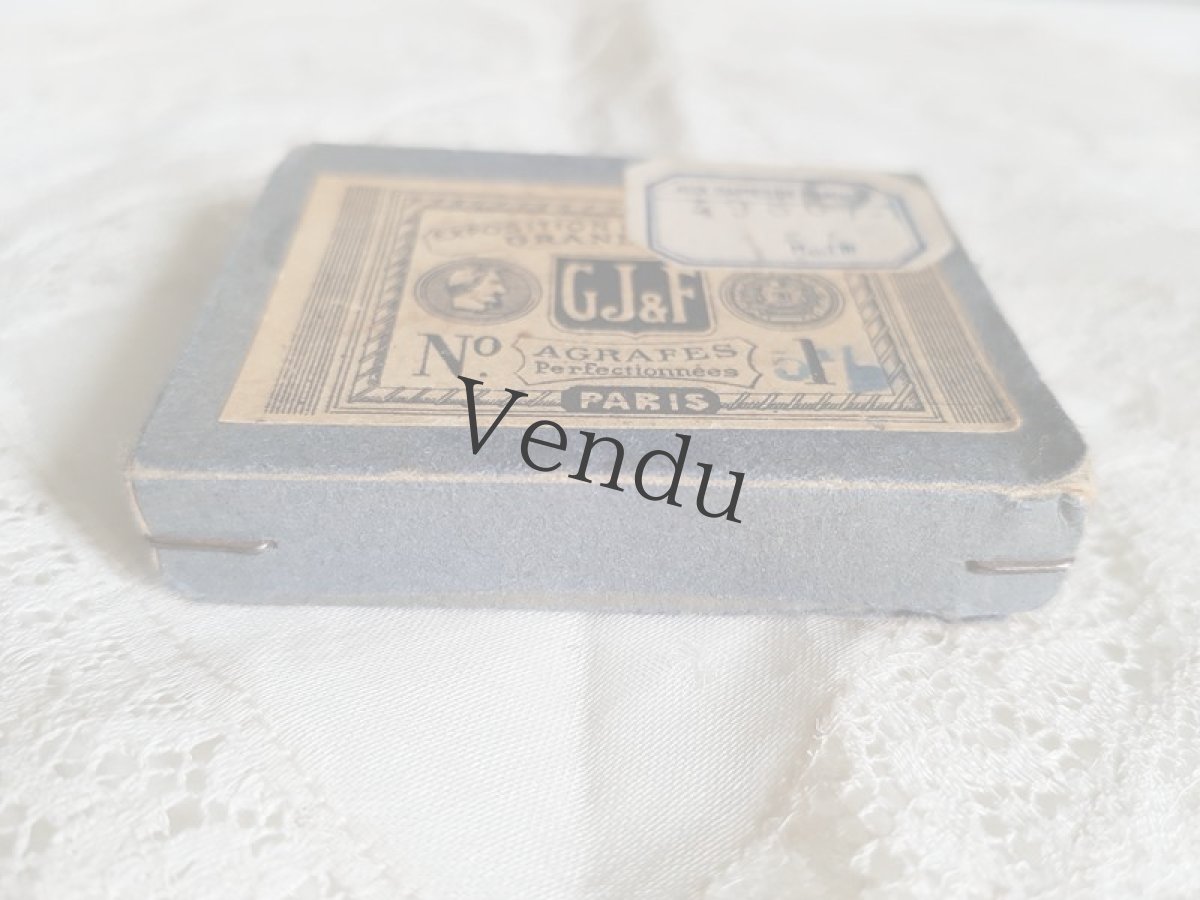 画像5: フランスアンティーク　ちいさなホックとその箱 (5)