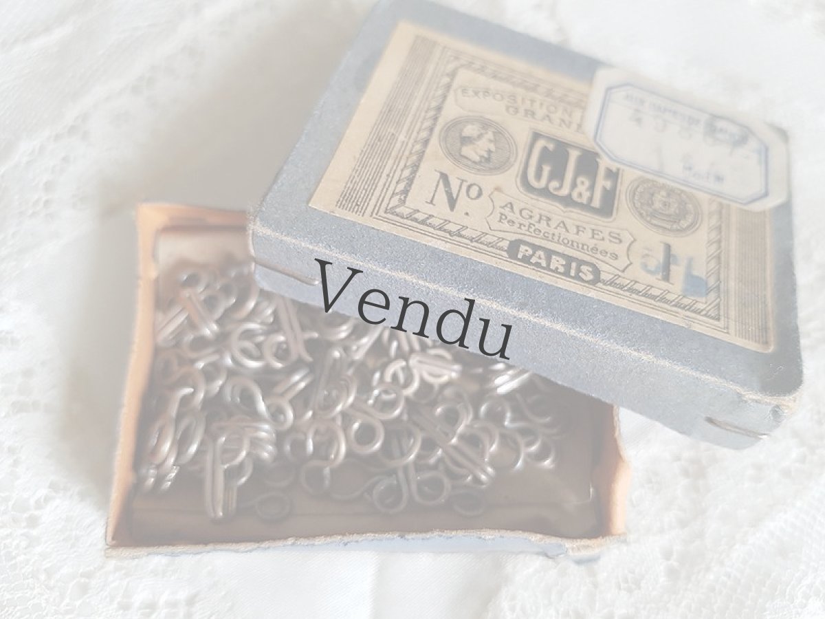 画像3: フランスアンティーク　ちいさなホックとその箱 (3)