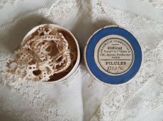 画像3: フランスアンティーク　ちいさなファーマシーボックス　アンティークレースつき (3)