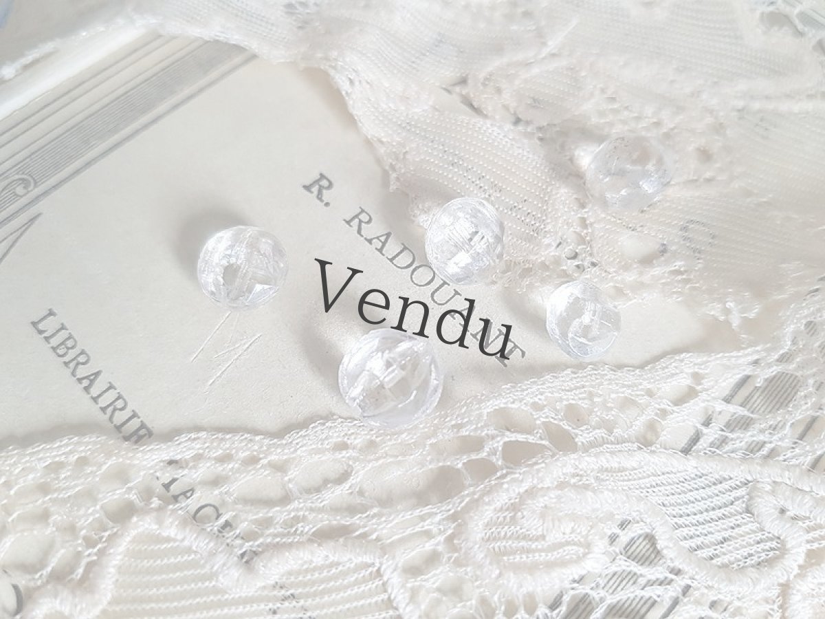 画像3: フランスアンティーク　ちいさなガラスボタン 5個セット 8mm (3)