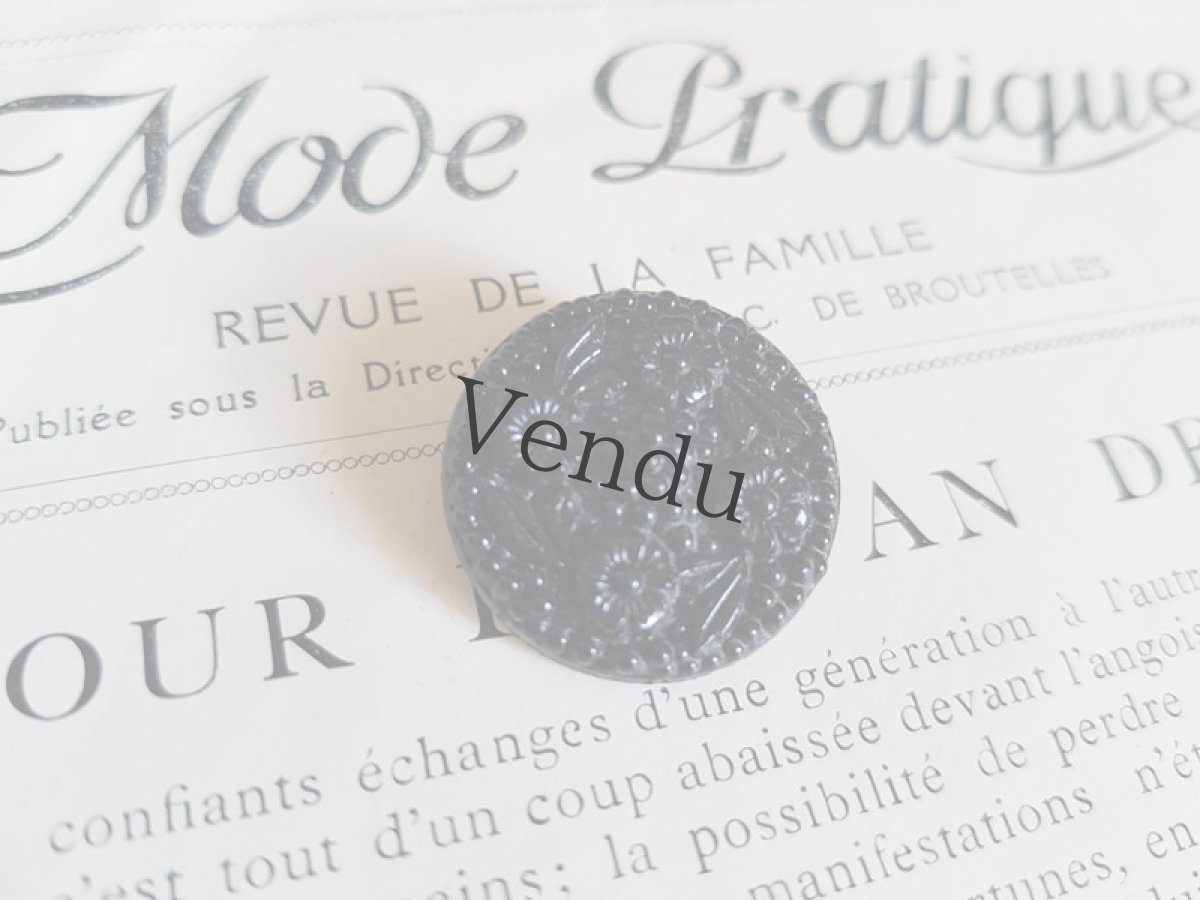 画像2: フランスアンティーク　フレンチジェットボタン22ｍｍ (2)