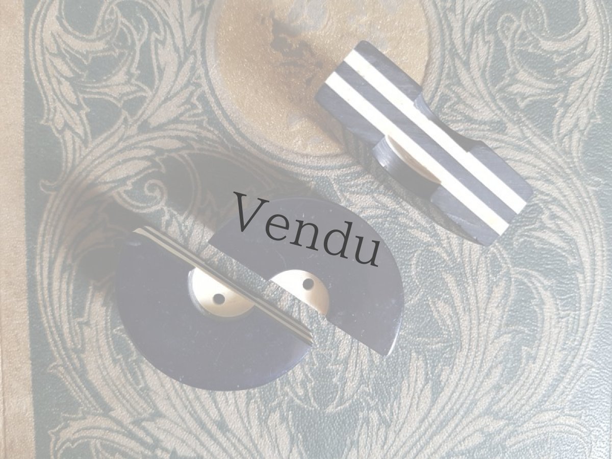 画像5: フランスアンティーク　半円形アールデコボタン 33ｍｍ　３個セット (5)