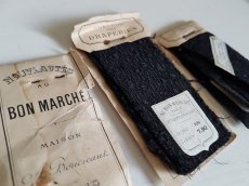 画像6: フランスアンティーク　AU BON MARCHÉの生地サンプル　3つセット (6)