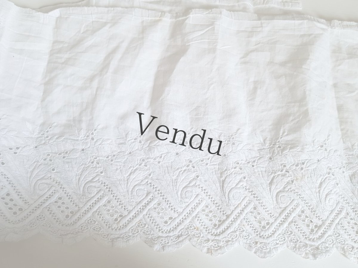 画像5: フランスアンティーク　カットワーク刺繍　大きな端切れ2種セット (5)