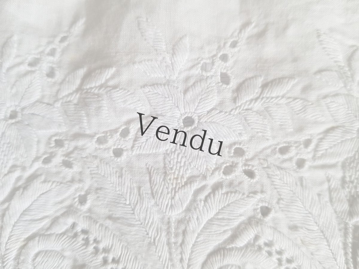 画像6: フランスアンティーク　カットワーク刺繍　大きな端切れ2種セット (6)