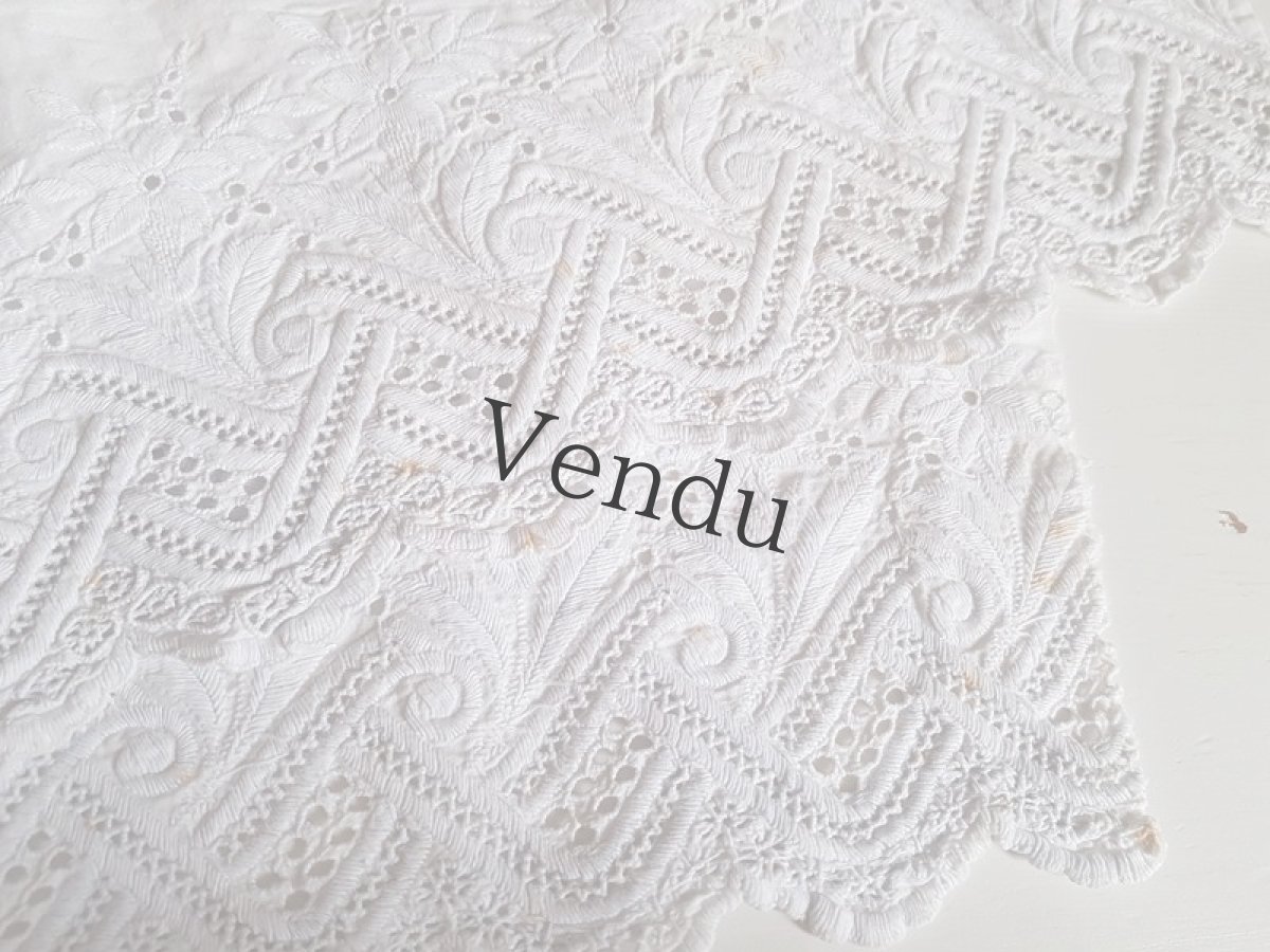 画像11: フランスアンティーク　カットワーク刺繍　大きな端切れ2種セット (11)