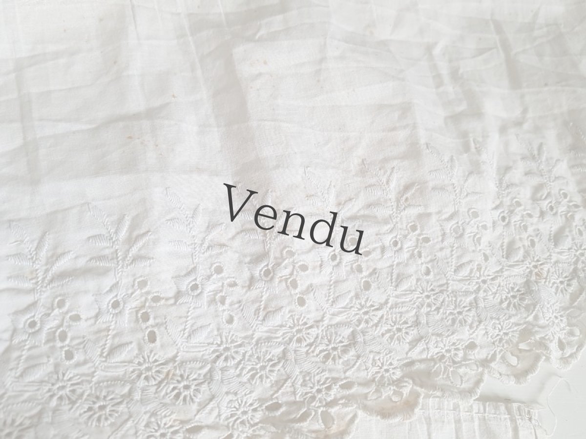 画像17: フランスアンティーク　カットワーク刺繍　大きな端切れ2種セット (17)