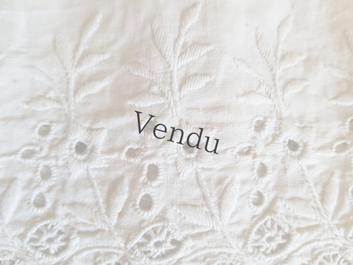 画像14: フランスアンティーク　カットワーク刺繍　大きな端切れ2種セット (14)