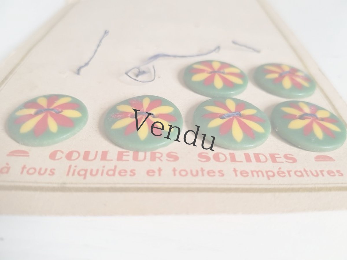 画像4: フランスヴィンテージ　レトロなボタンシート (4)