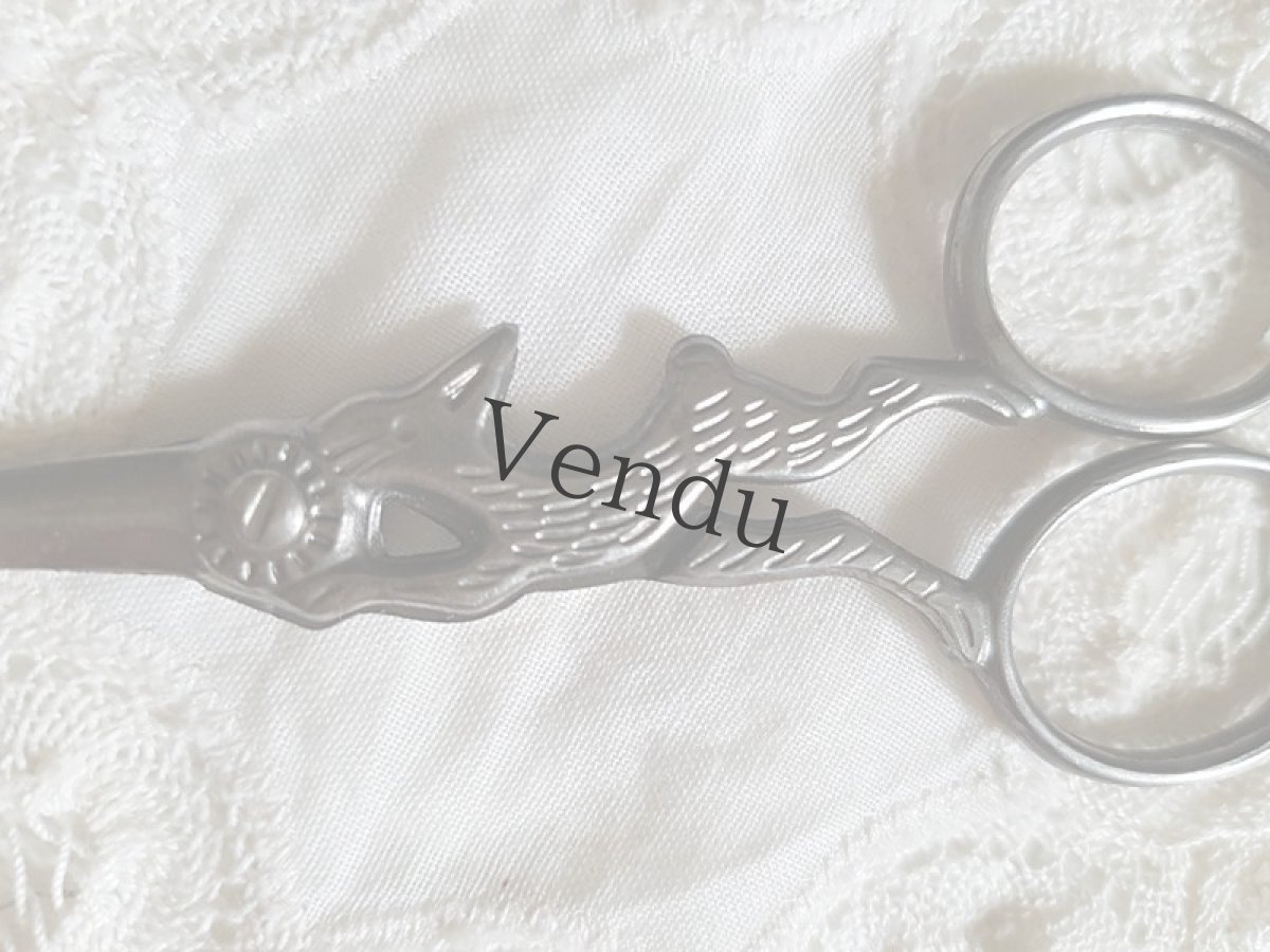 画像2: フランスヴィンテージ　野うさぎの手芸はさみ (2)