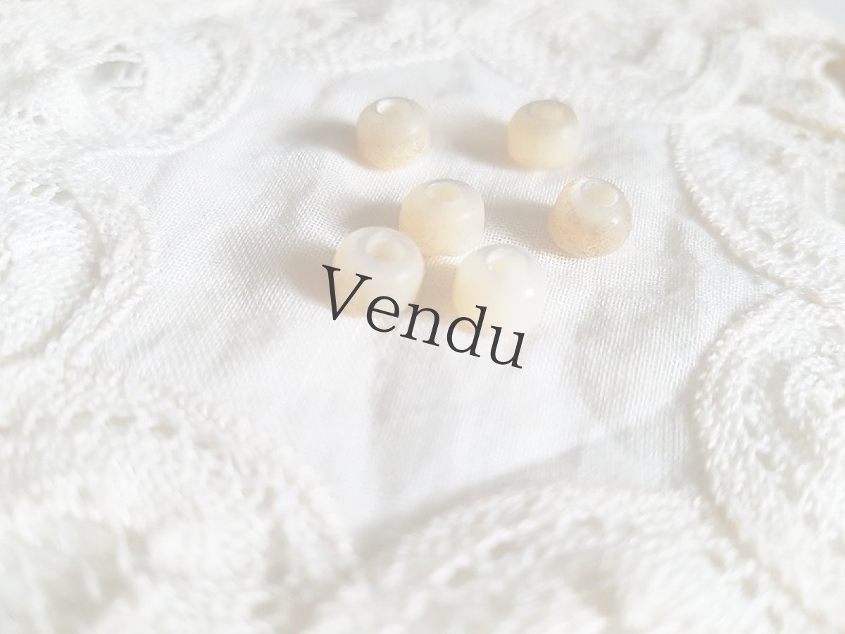 画像4: フランスアンティーク　ドール用ちいさな貝ボタン6mm ３種セット (4)