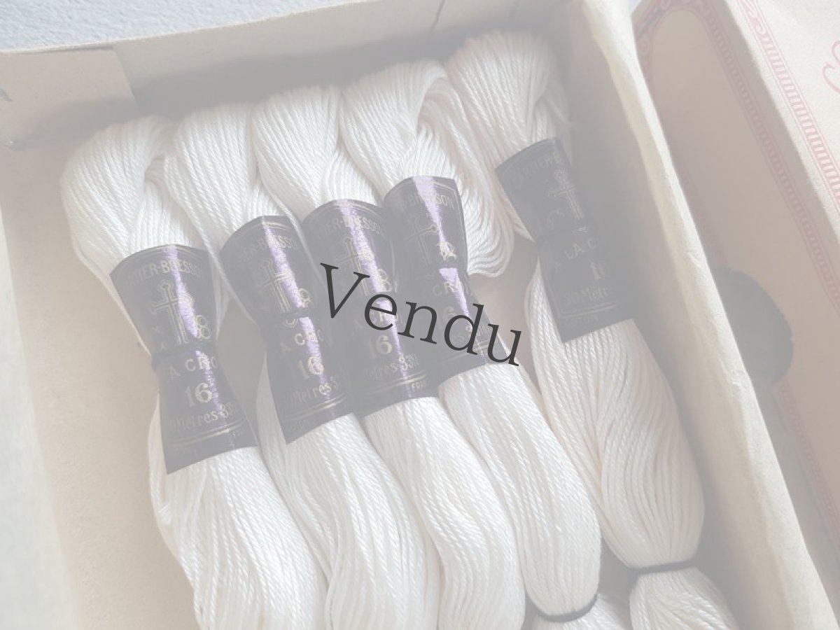 画像4: フランスアンティーク　カルティエ＝ブレッソン刺繍糸16 白５本セット (4)