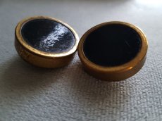 画像2: フランスアンティーク　黒が印象的なメタルボタン27mm (2)