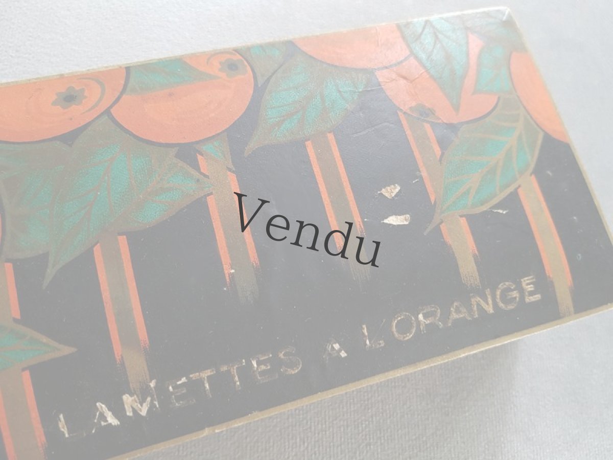 画像2: フランスアンティーク　ショコラティエのお菓子箱 J.Lafey (2)