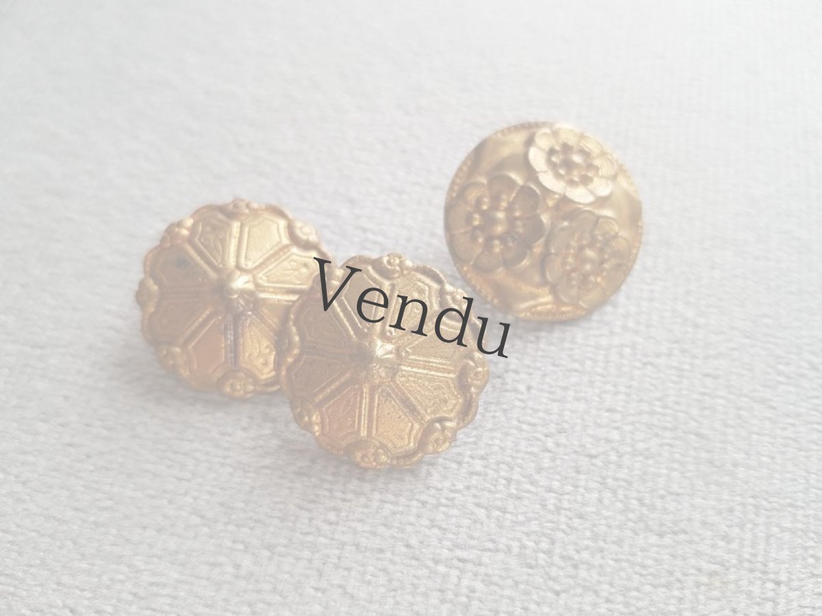 画像3: フランスアンティーク　ゴールドメタルボタン20-21mm　3個セット (3)