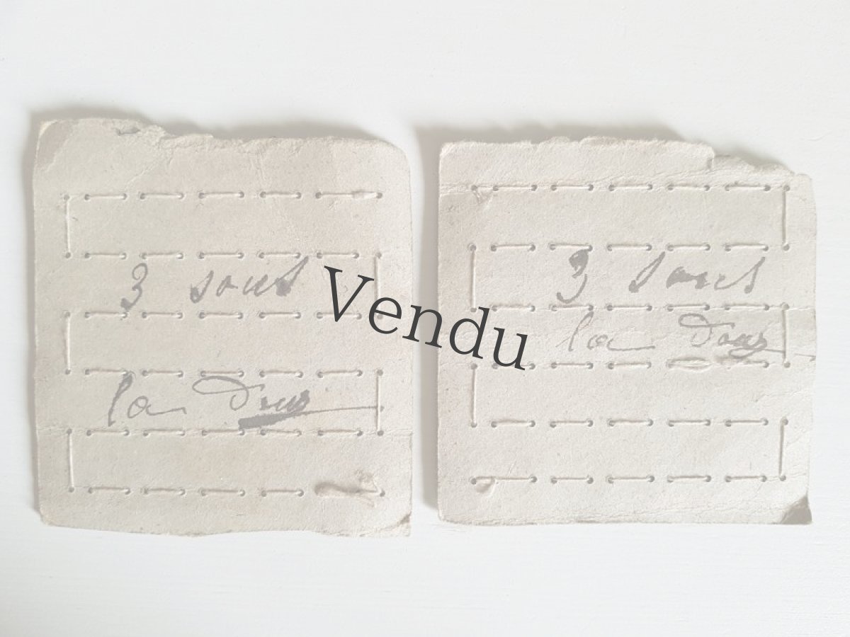 画像6: フランスアンティーク　ミルクガラスボタンシート 9mm (6)