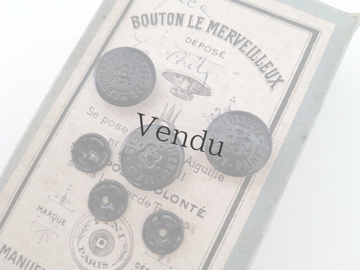 画像8: フランスアンティーク　箱入りメタルボタン BOUTON LE MERVEILLEUX (8)