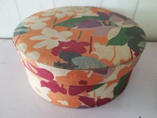 フランスアンティーク カルトナージュボックス入りたっぷりレース