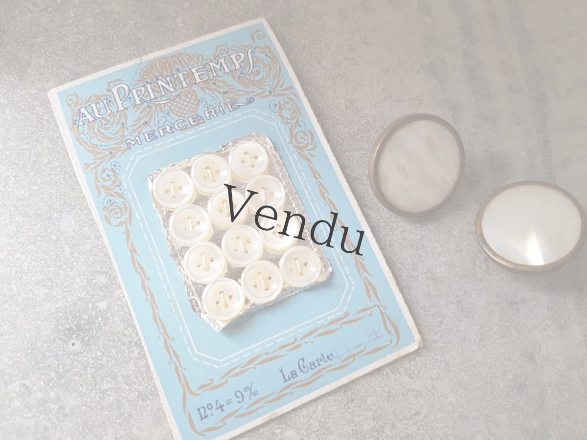 画像5: フランスアンティーク　AU PRINTEMPS 貝ボタンシート9mm (5)