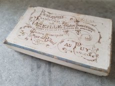 画像2: フランスアンティーク　切手付きの白い紙箱 (2)