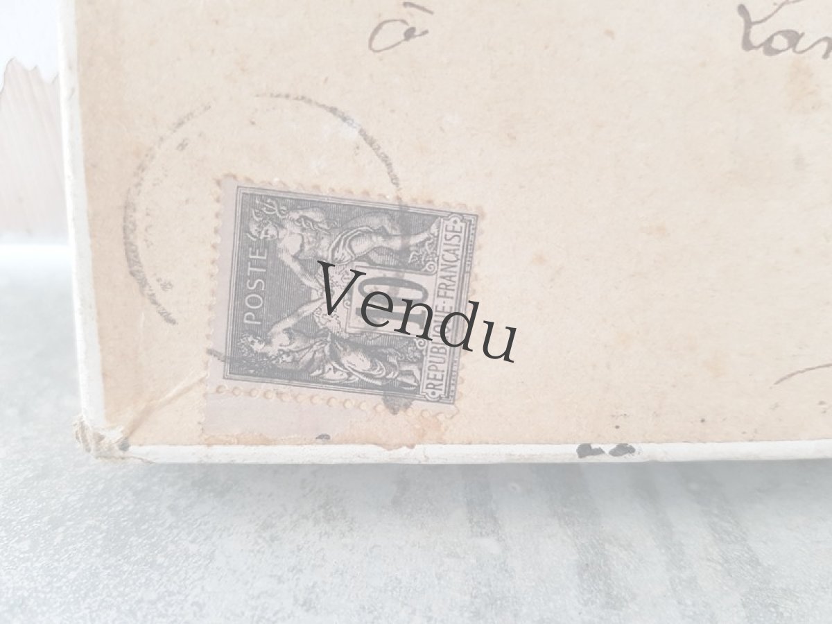 画像6: フランスアンティーク　切手付きの白い紙箱 (6)