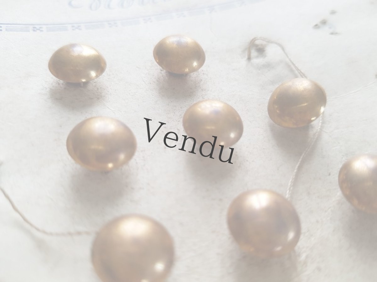 画像4: フランスヴィンテージ　ちいさなゴールドボタンのシート10mm (4)