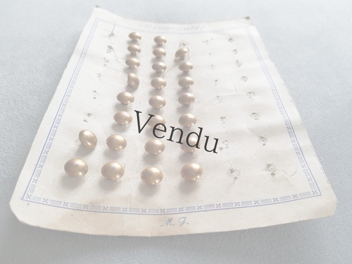 画像5: フランスヴィンテージ　ちいさなゴールドボタンのシート10mm (5)