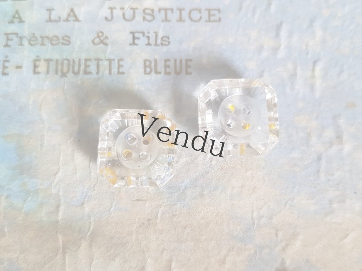 画像5: フランスアンティーク　色つきガラスボタン15mm　２個セット (5)