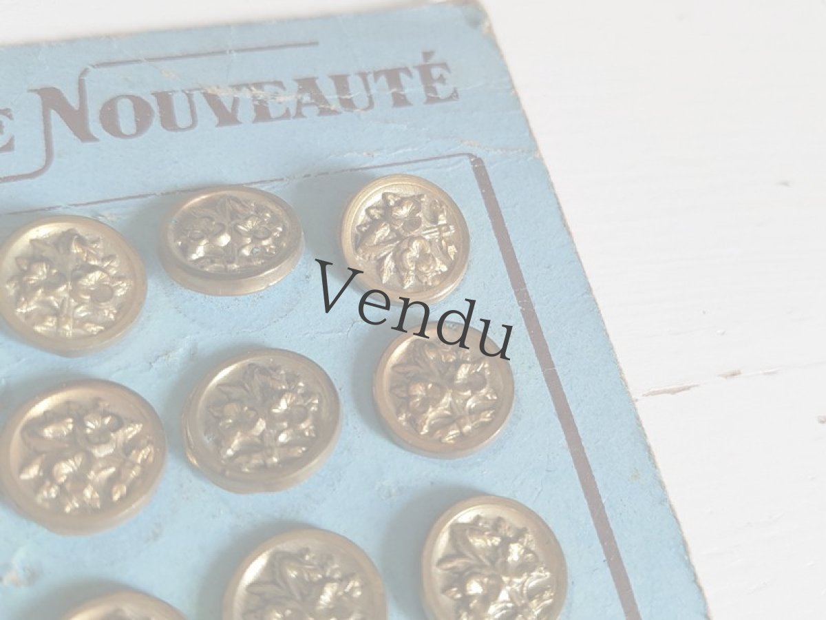 画像3: フランスヴィンテージ　ゴールドメタルボタンシート13mm (3)